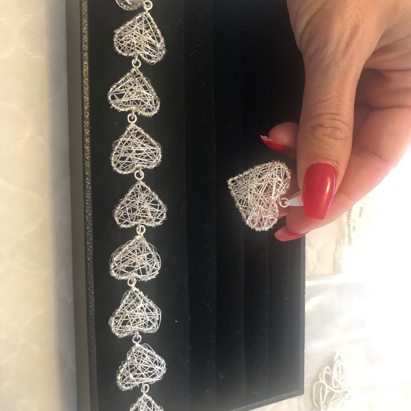 Heart NEST Bracelet and Pendant Set - Picture 5 of 5